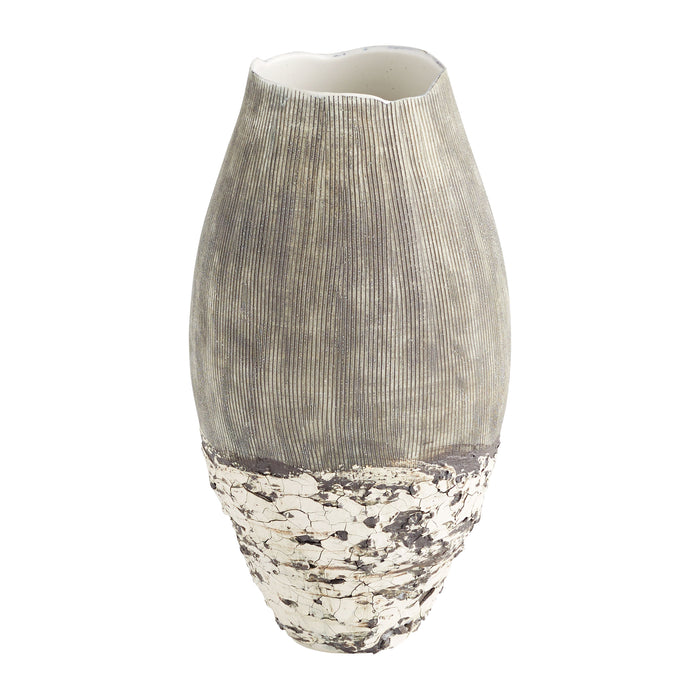 Quorum Home Cyan - 11412 - Vase - Off White And Brown