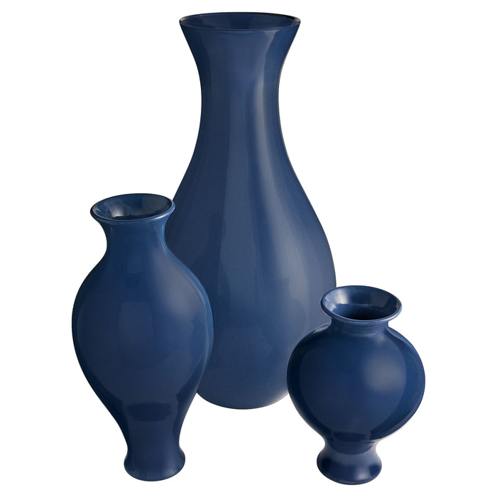 Aster Vase Designed by Seth Vaughn | Blue - Large