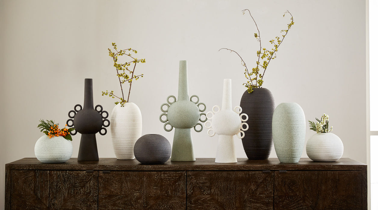 Perennial Vase | Black - Large