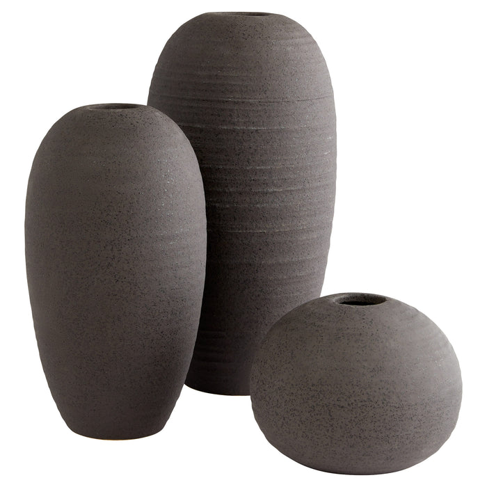 Perennial Vase | Black - Medium