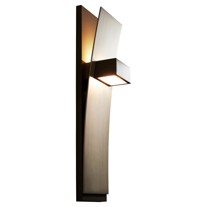 Quorum Home Oxygen - 3-400-1524 - LED Wall Sconce - Black/Satin Nickel