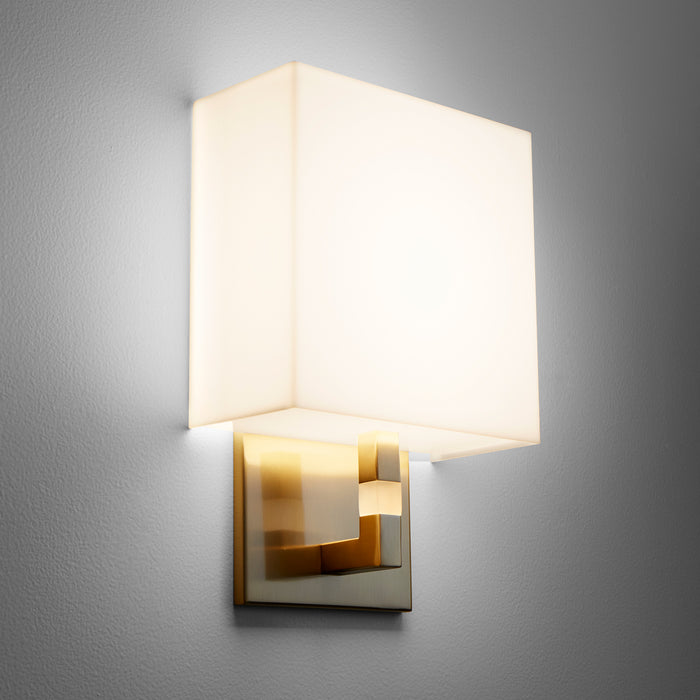 Quorum Home Oxygen - 3-521-40 - LED Wall Sconce - Aged Brass W/ Matte White Acrylic