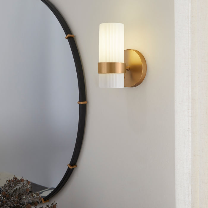 SOJOURN 1 Light Wall Mount - Brushed Brass